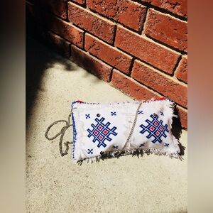 White Crossbody Bag “Essaouira” with Chain Strap